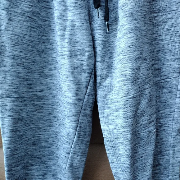 Joggers - Picture 4 of 9